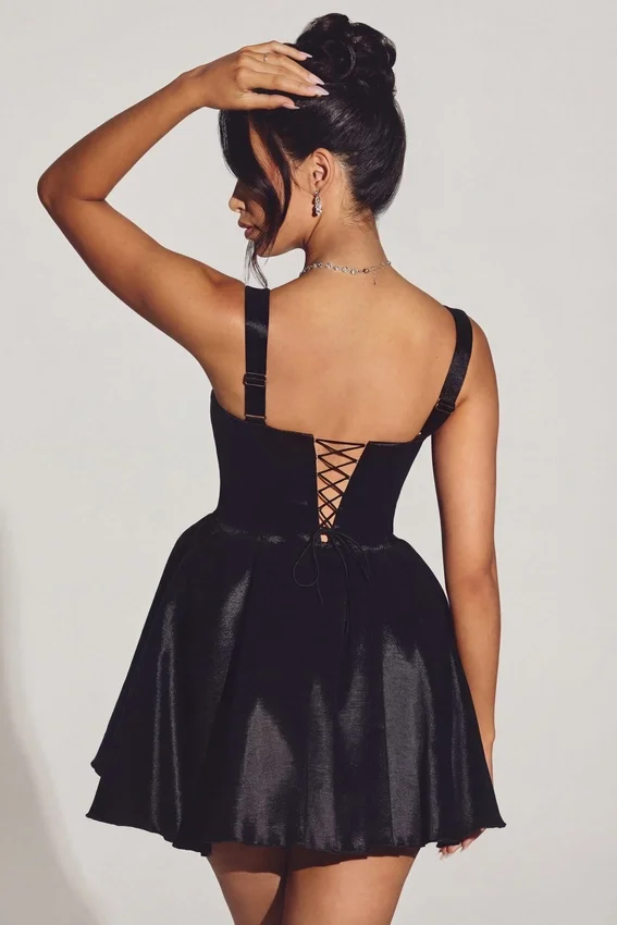 Vestido corto tipo corsé de tafetán tejido Sueno en negro azabache