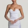 Vestido corto Tirza con fruncidos y corsé en blanco