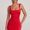 Vestido corto Violetta con lazo en la espalda en rojo