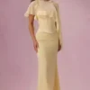 Vestido de dama de honor con corsé de satén Avielle en amarillo mantequilla