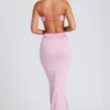 Vestido de noche Bella con ribete en contraste y aberturas en rosa suave