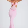 Vestido de noche Bella con ribete en contraste y aberturas en rosa suave