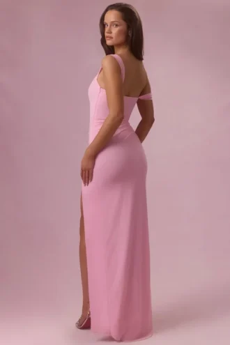 Vestido de novia con corsé drapeado de malla Naelle en rosa algodón de azúcar