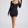 Vestido Demelza de manga larga y escote corazón en negro