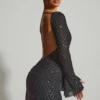 Vestido Grazina con espalda abierta y corte en A, adornado, en negro