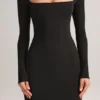 Vestido largo ajustado de cuello cuadrado Lux Modal en negro