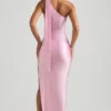 Vestido largo asimétrico con detalle de pañuelo Sheril en rosa suave