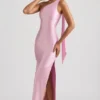 Vestido largo asimétrico con detalle de pañuelo Sheril en rosa suave