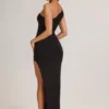 Vestido largo asimétrico con fruncidos Maude en modal negro