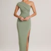 Vestido largo asimétrico con fruncidos Maude Modal en verde salvia