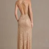 Vestido largo asimétrico de un solo hombro con adornos Violette en beige dorado