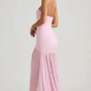 Vestido largo asimétrico sin tirantes con corte de cola de pez Melina en rosa suave
