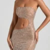 Vestido largo bandeau con aberturas y adornos Alamea en color miel