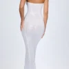Vestido largo bandeau con aberturas y adornos Kinsley en blanco