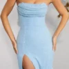 Vestido largo bandeau con cuello vuelto y adornos La Rochette en azul claro