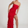 Vestido largo bandeau con volantes de Nevali en rojo