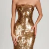 Vestido largo bandeau Nottola con adornos 3D en dorado