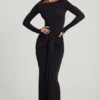 Vestido largo con cuello barco y fruncido de jersey suave Mericia en negro