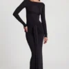 Vestido largo con cuello barco y fruncido de jersey suave Mericia en negro