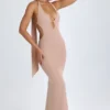 Vestido largo con cuello halter y aberturas con detalle de pañuelo de Anneka en melocotón cálido