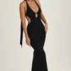 Vestido largo con cuello halter y detalle de pañuelo Anneka en negro