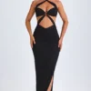 Vestido largo con cuello halter y detalles de herrajes Bethania en negro