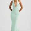 Vestido largo con cuello halter y espalda descubierta fruncida Laverna en color menta
