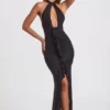 Vestido largo con cuello halter y volantes de Apolline en negro