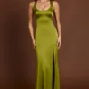 Vestido largo con cuello redondo y lazo en la espalda de Vittoria en verde oliva
