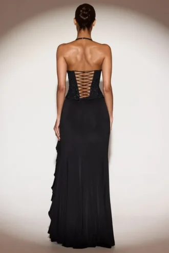 Vestido largo con cuello vuelto y volantes adornado Miravie en negro
