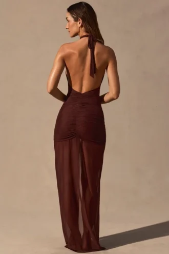 Vestido largo con escote halter y aberturas Caicos en marrón espresso