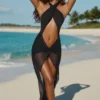 Vestido largo con escote halter y aberturas Caicos en negro