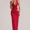Vestido largo con escote pronunciado y cuello halter Oona en rojo cereza