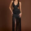 Vestido largo con escote pronunciado y flecos Solferina en negro