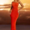 Vestido largo con espalda abierta de jersey texturizado Noelia en rojo intenso