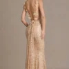 Vestido largo con espalda abierta y adornos Ariette Premium en dorado