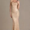 Vestido largo con espalda abierta y adornos Ariette Premium en dorado