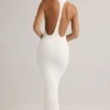 Vestido largo con espalda nadadora Imelda de modal en blanco