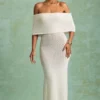 Vestido largo con hombros descubiertos Naia Bouclé en blanco