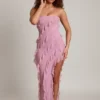 Vestido largo con volantes y escote bandeau Nevali en rosa empolvado