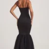 Vestido largo de cola de pez con bajo de tul Adelpha en negro