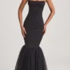 Vestido largo de cola de pez con bajo de tul Adelpha en negro