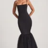 Vestido largo de cola de pez con bajo de tul Adelpha en negro