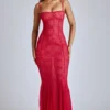 Vestido largo de cola de pez de encaje transparente Marietta en rojo cereza