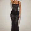 Vestido largo de encaje transparente con cuello cuadrado y fruncido Wintra en negro