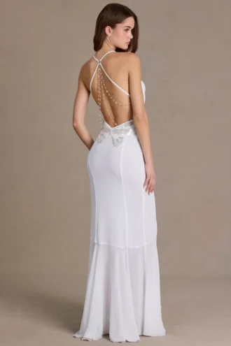 Vestido largo de gasa Emmeline con cuello vuelto y espalda abierta en blanco