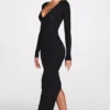 Vestido largo de manga larga con escote pronunciado y tejido de modal acanalado Noa en negro