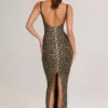 Vestido largo de modal con cuello cuadrado y estampado de leopardo de Soreia