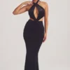 Vestido largo de terciopelo con cuello halter Adriana en negro azabache