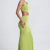 Vestido largo de un solo hombro con detalles metálicos Rosalia en verde oliva